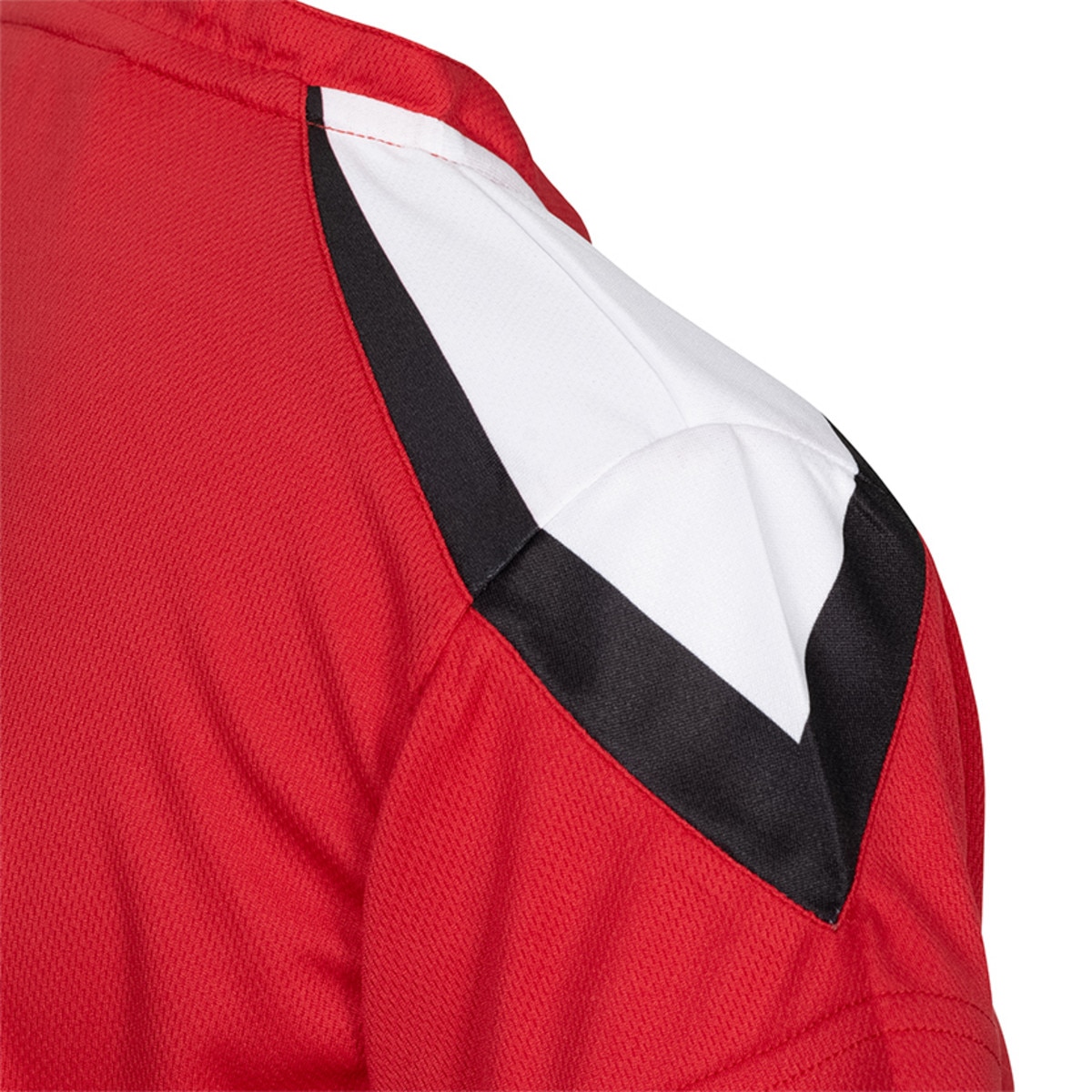 Tosy Lady Shirt: Red, Shoulder